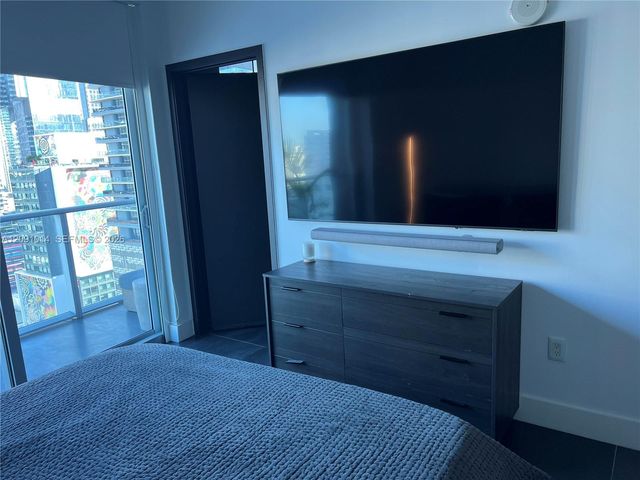 1100 S Miami Avenue 2107, Miami, FL 33130
