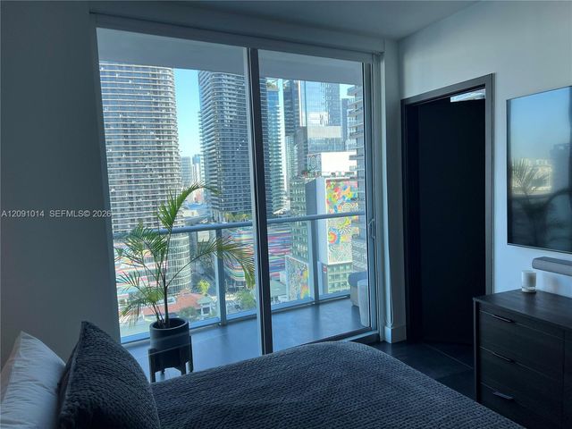 1100 S Miami Avenue 2107, Miami, FL 33130