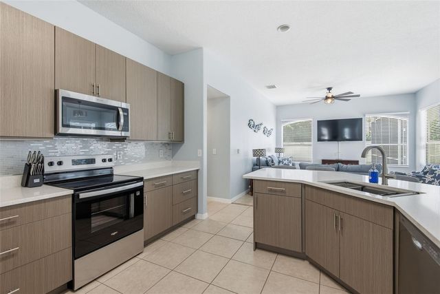 6 BURRELL PLACE, Palm Coast, FL 32137