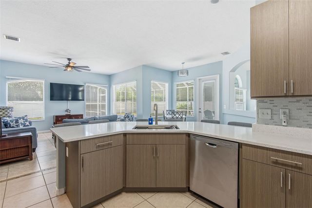 6 BURRELL PLACE, Palm Coast, FL 32137