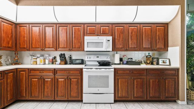 9458 NORTHVALE STREET, Spring Hill, FL 34608