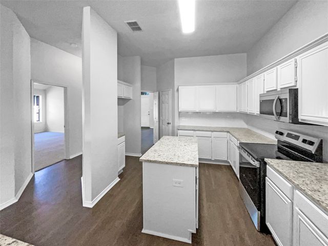 2701 Crooked Creek, Mesquite, TX 75181