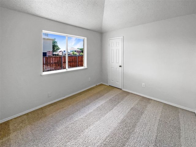 2701 Crooked Creek, Mesquite, TX 75181