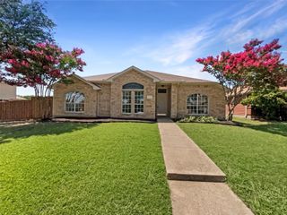 2701 Crooked Creek, Mesquite, TX 75181