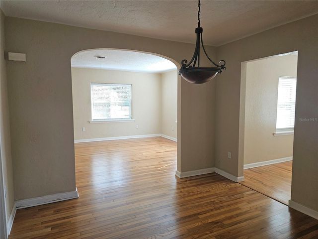 2009 E WASHINGTON STREET, Orlando, FL 32803