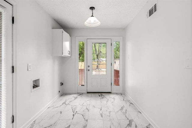 1244 WELLS STATION RD, Memphis, TN 38122