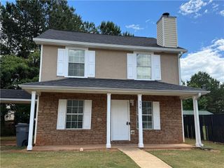 330 Crestfield Circle, Covington, GA 30016