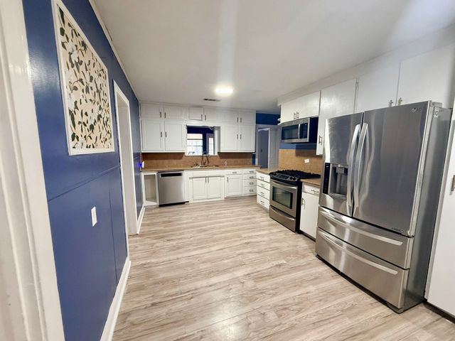 130 E Circuit, Beaumont, TX 77706