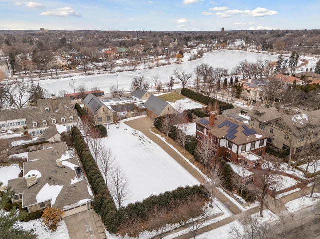 2505 E Lake Of The Isles Parkway, Minneapolis, MN 55405
