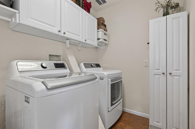 6193 Speckled Rd, Pollock Pines, CA 95726