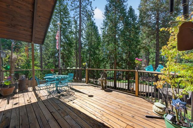 6193 Speckled Rd, Pollock Pines, CA 95726