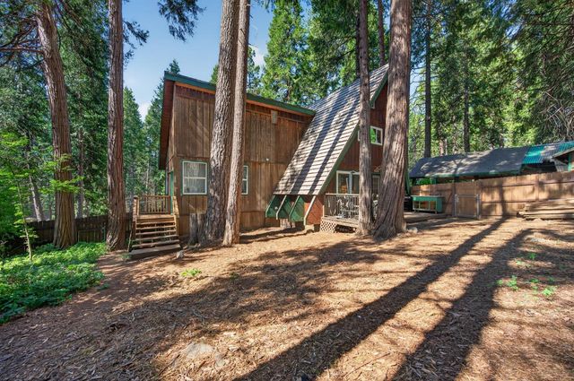 6193 Speckled Rd, Pollock Pines, CA 95726