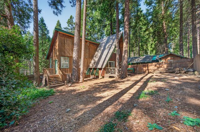 6193 Speckled Rd, Pollock Pines, CA 95726