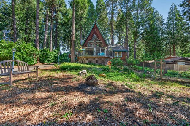 6193 Speckled Rd, Pollock Pines, CA 95726