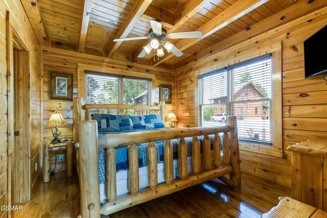 2828 White Oak Ridge Lane, Sevierville, TN 37862
