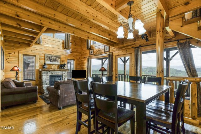 2828 White Oak Ridge Lane, Sevierville, TN 37862