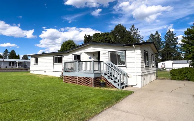 3306 E 4th Ct, Mead, WA 99021