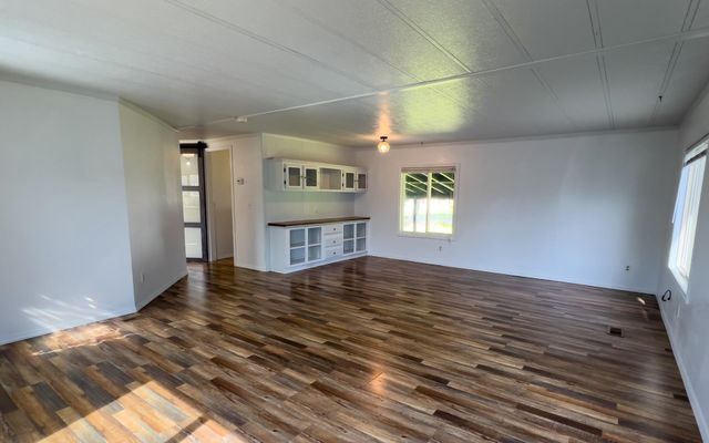 3306 E 4th Ct, Mead, WA 99021