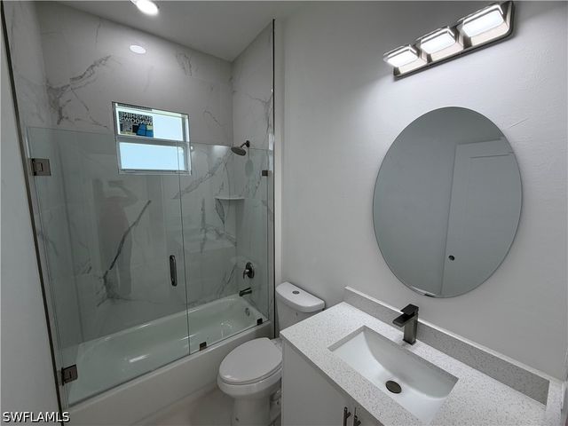 1144 Pisa ST E, Lehigh Acres, FL 33974