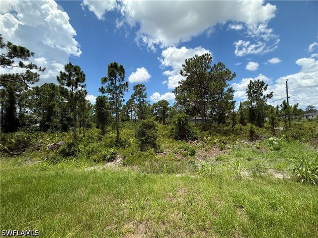 1144 Pisa ST E, Lehigh Acres, FL 33974