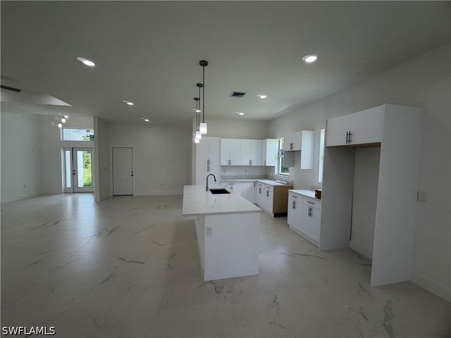 1144 Pisa ST E, Lehigh Acres, FL 33974