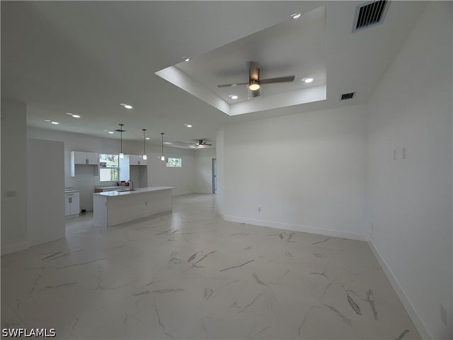 1144 Pisa ST E, Lehigh Acres, FL 33974