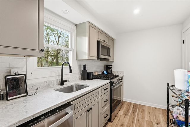 5644 Valleyview Drive, Bethel Park, PA 15102