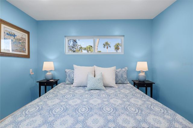 204 29TH STREET, Holmes Beach, FL 34217