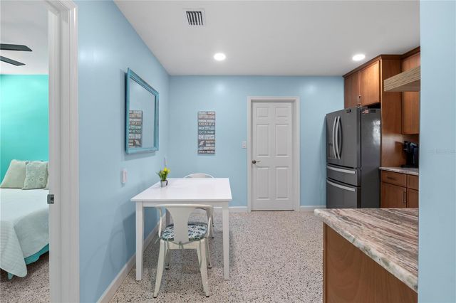 204 29TH STREET, Holmes Beach, FL 34217