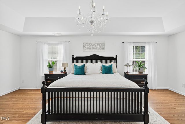 1124 Woodlands Creek Way, Apex, NC 27502