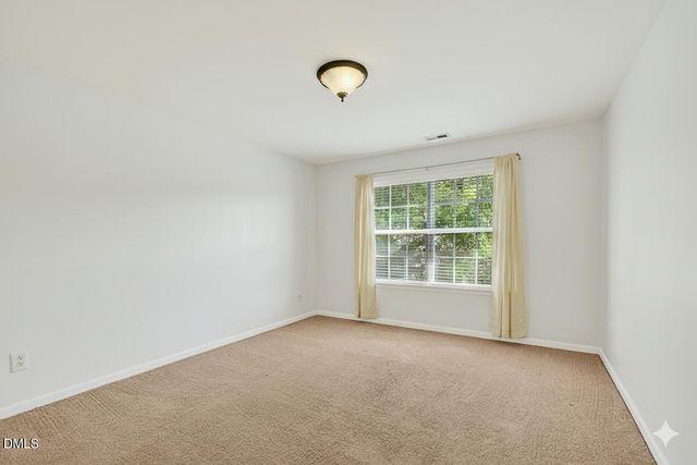 1124 Woodlands Creek Way, Apex, NC 27502