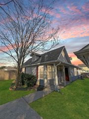 20188 Aldens Oak, Kingwood, TX 77339