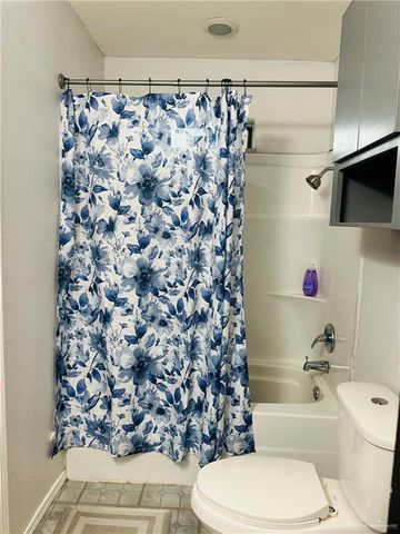 904 Darlene Avenue, Weslaco, TX 78599