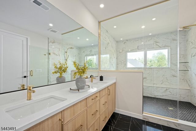48 Van Tine Boulevard, Hillsborough Twp., NJ 08844
