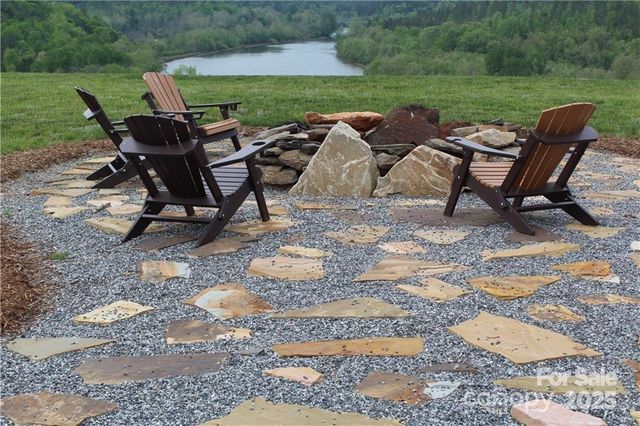 200 E Settings Boulevard NW 63, Morganton, NC 28655