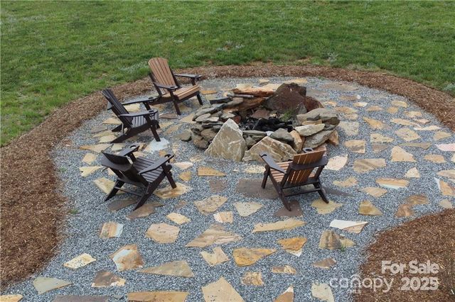 200 E Settings Boulevard NW 63, Morganton, NC 28655