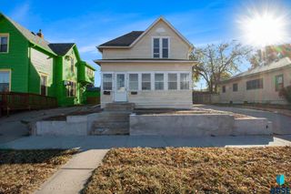 310 & 308 S Walts Ave Avenue, Sioux Falls, SD 57104