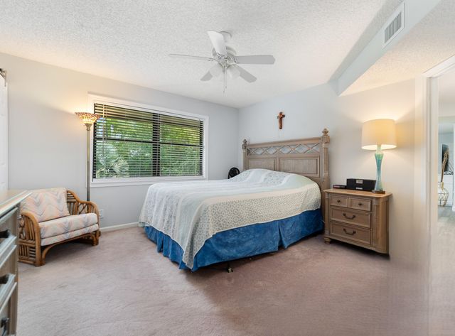 841 SW South River Drive 205, Stuart, FL 34997