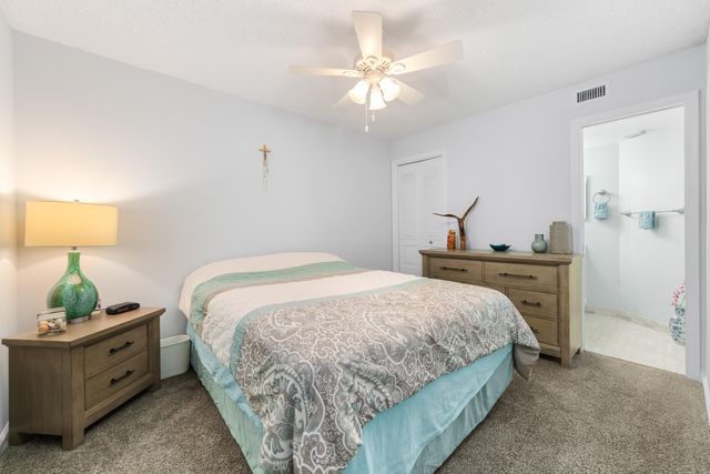 841 SW South River Drive 205, Stuart, FL 34997