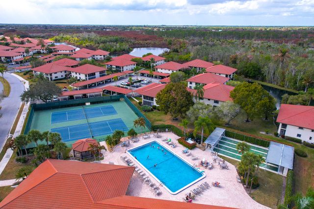 841 SW South River Drive 205, Stuart, FL 34997