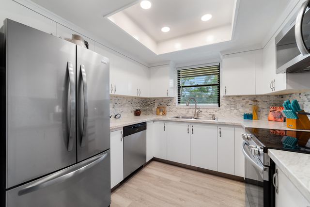 841 SW South River Drive 205, Stuart, FL 34997