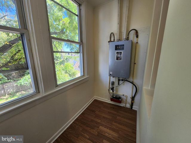 406 E COLD SPRING LN, Baltimore, MD 21212