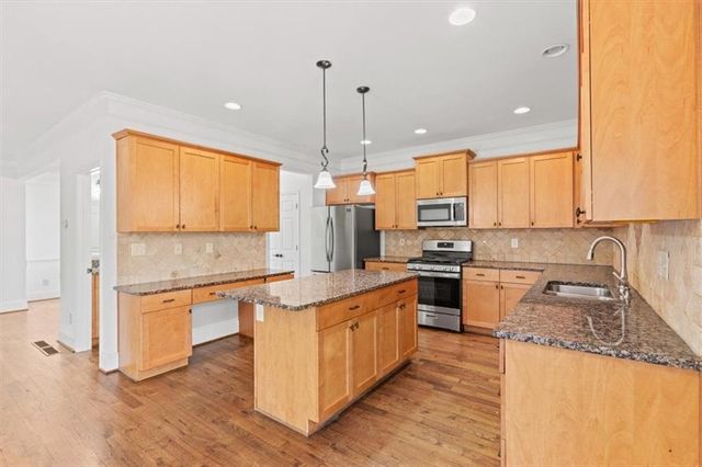 1410 Eastland Road, Atlanta, GA 30316
