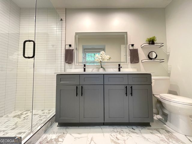 2772 Dunnington Circle, Atlanta, GA 30341