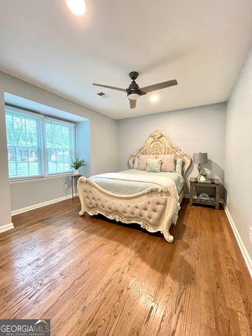 2772 Dunnington Circle, Atlanta, GA 30341