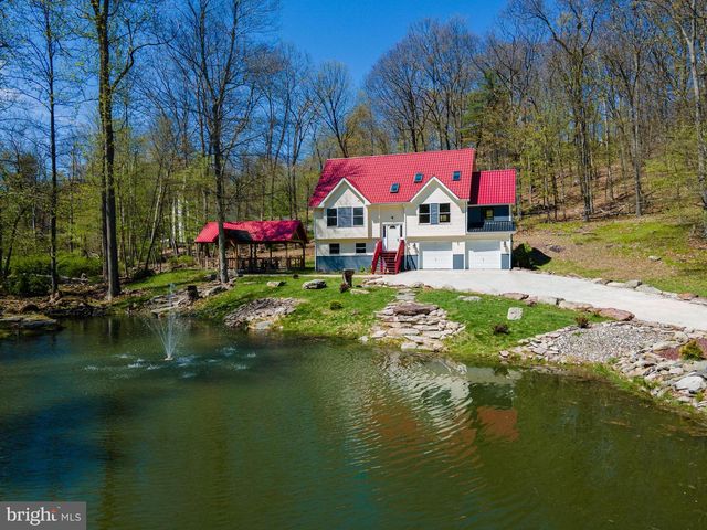 57 LAKE LN, East Stroudsburg, PA 18301