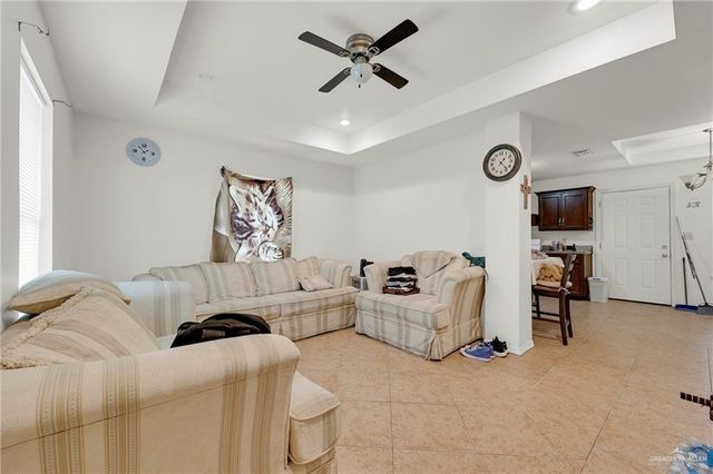 115 W Albatross Avenue, Pharr, TX 78577