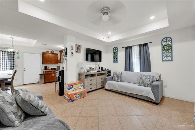 115 W Albatross Avenue, Pharr, TX 78577