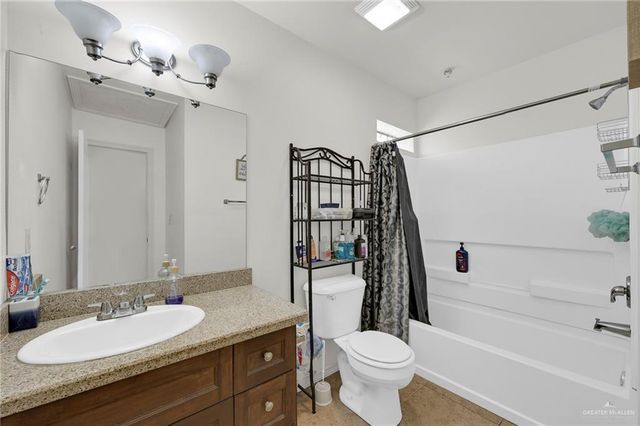 115 W Albatross Avenue, Pharr, TX 78577