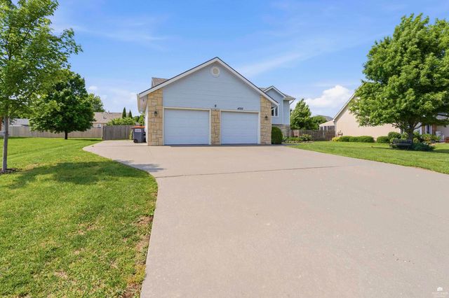 4055 Bald Eagle Drive, Manhattan, KS 66502